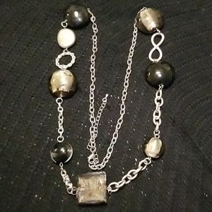 Modern necklace